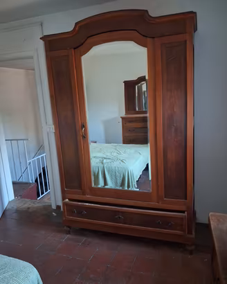 armadio e cassettone