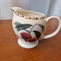 Queen's Hookers Fruit