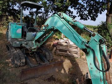 Miniescavatore yanmar b27
