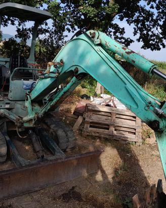Miniescavatore yanmar b27