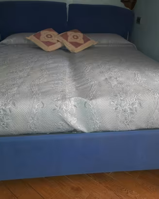 Letto matrimoniale