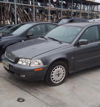Ricambi usati Volvo V40 2002