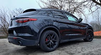 Alfa Romeo Stelvio Q4