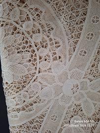 Tovaglia ricamata a mano x8