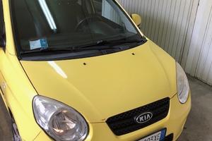 Auto KIA Piccanto Bi-fuel Giallo limone