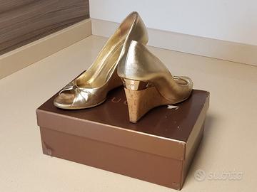 Scarpa Decolté GUCCI originale, oro bronzo, usate.
