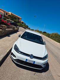 Volkswagen Golf 7.5 R-line 1.6 115cv manuale