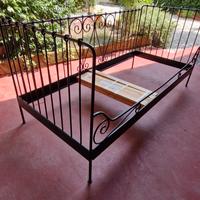 Letto singolo in ferro battuto ikea