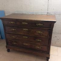 cassettiera di legno