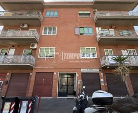 Appartamento a Roma Via Rovato 4 locali