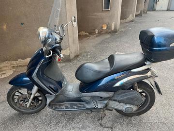 PIAGGIO BEVERLY 250