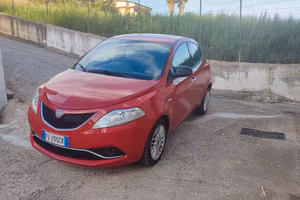 LANCIA YPSILON 1.2 Benzina