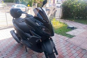 Scooter Kymco K-xct 300i
