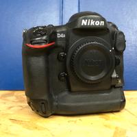 Nikon D4s con 24-70