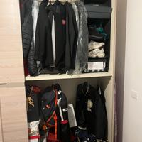 Armadio con ante scorrevoli