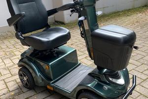 Scooter elettrico per anziani