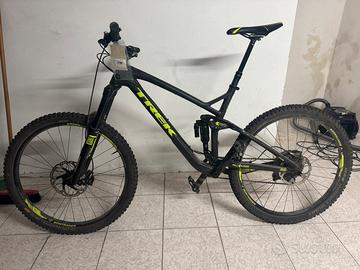 Trek slash 9.8 carbon