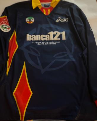 Maglia del lecce di lucarelli autografata