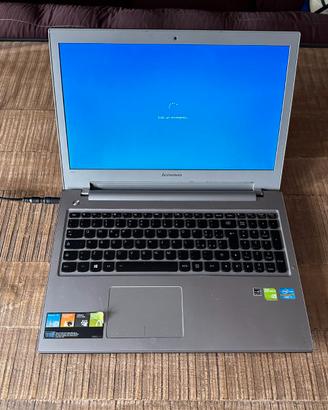 Lenovo Ideapad 500 i7 6gb di ram 15,6