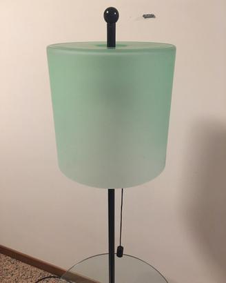 Piantana con tavolino iTre vetri di Murano