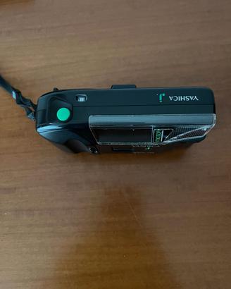 Macchina fotografica YASHICA LENS 32mm 1:3.5