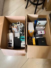 Stock di elettronica mista