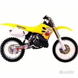 SUZUKI RM 250 RICAMBI