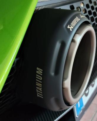 LAMBORGHINI HURACÁN STO - AKRAPOVIC