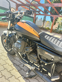 Moto Guzzi v9 bobber 5000km