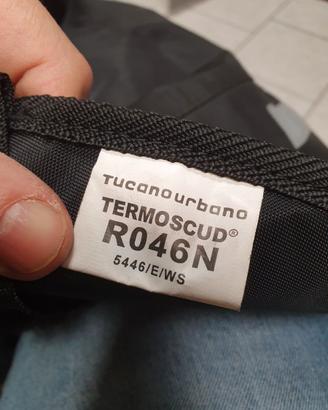 Termoscud Tucano Urbano R046N - Copertina Scooter