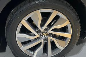 Gomme Turanza Bridgestone 215 50 18