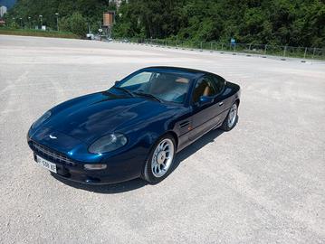 Aston Martin DB7