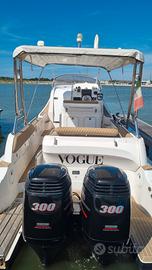 ZAR 97 con 2 x 300 Hp Suzuki