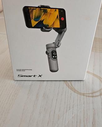 Stabilizzatore/gymbal per cellulare