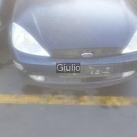 Ford focus benzina ricambi