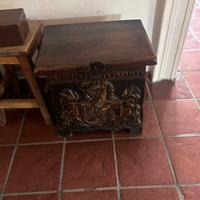 Cassettiera in legno