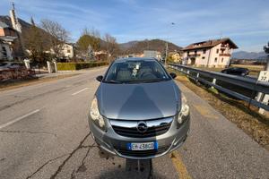 Opel corsa neopatentati