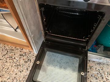 Cucina a gas  usata ma funzionante