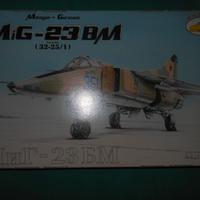 Modellismo aerei Mig 23 e Mig 27 1/72