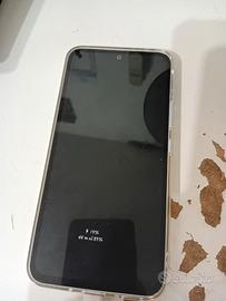 Samsung A54 di colore bianco