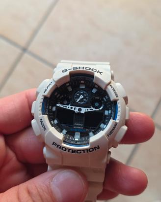 Casio G-Shock modello GA100B7A