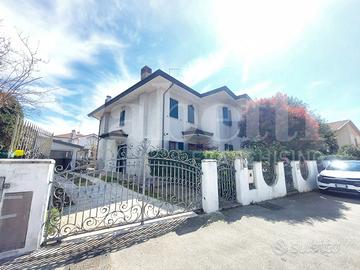 Villa bifamiliare Treviso [Cod. rif 3309189ARG]