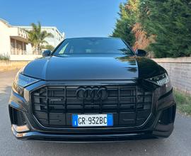 AUDI Q8 S LINE 3.0 TDI Mild Hybrid
