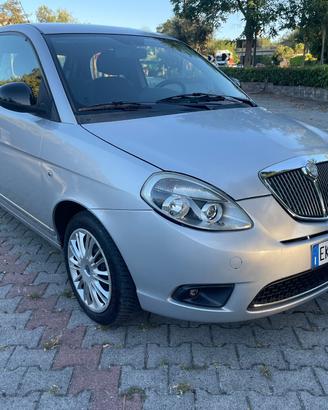 Lancia Ypsilon 1.4 Unyca Ecochic GPL