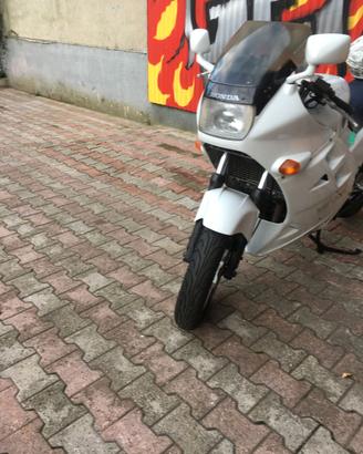 HONDA VFR 750 F 1989