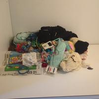 Lotto Vintage Lana e Materiale per Maglia e Cucito