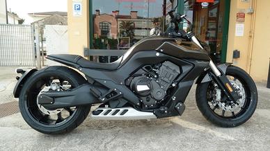 Benda Motorcycles LFC 700 PRO