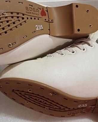 stivaletto pattini 235