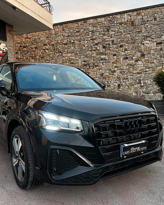 Audi Q2 30 TDI S Tronic 2XS Line -2024-TOTAL BLACK