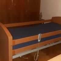Letto motorizzato con telecomando e materasso